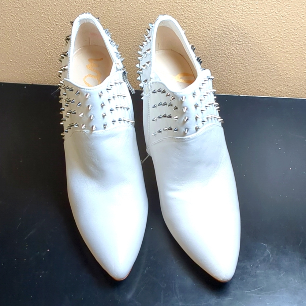 Sam Edelman Wally Studded Booties - NWT 9.5 White